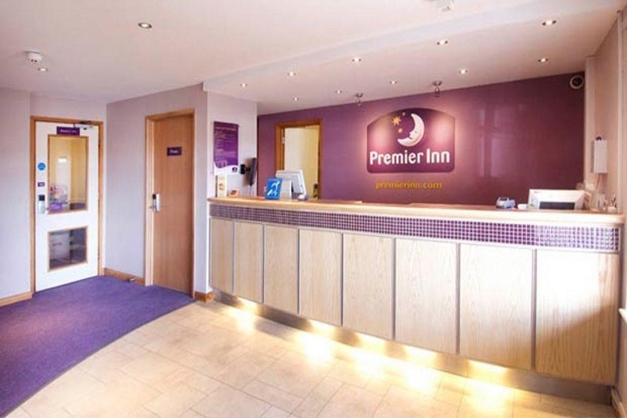 Premier Inn Poole Centre Exterior photo